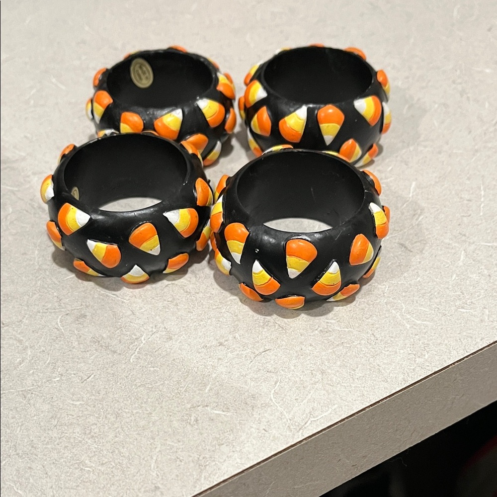Colorful Candy Corn Napkin Rings